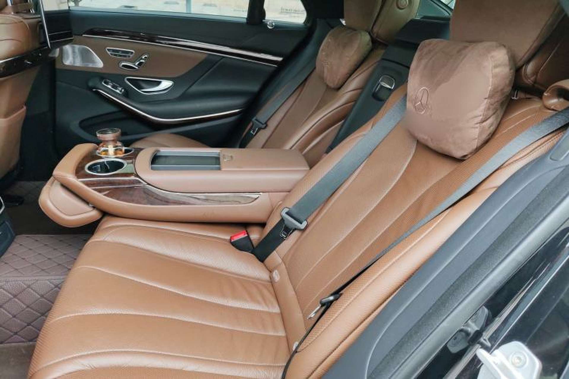 Used Mercedes-Benz S-Class 2018 S 350 L Left Rear Seat