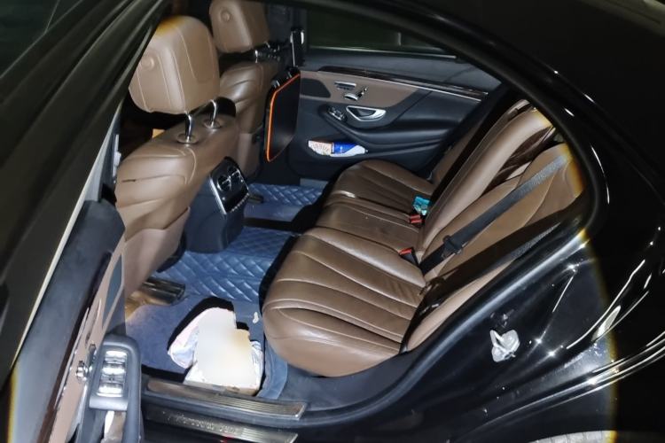 Used Mercedes-Benz S-Class 2018 S 320 L Left Rear Seat