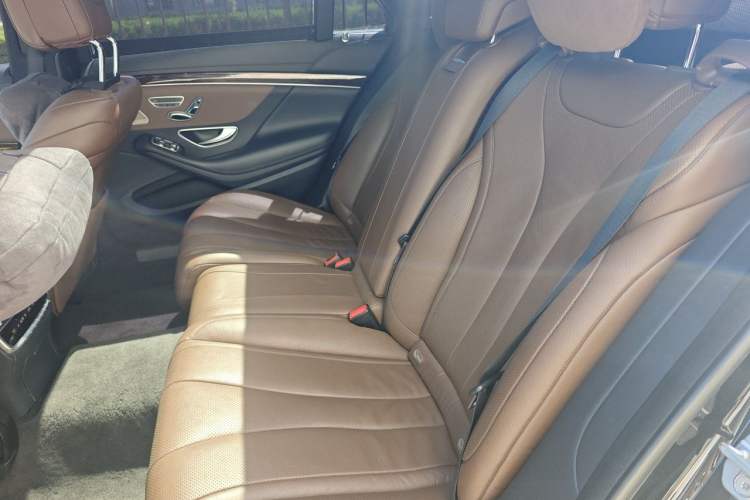 Used Mercedes-Benz S-Class 2018 S 320 L Left Rear Seat
