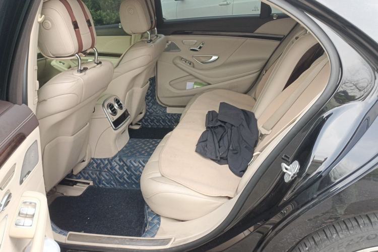Used Mercedes-Benz S-Class 2018 S 320 L Left Rear Seat