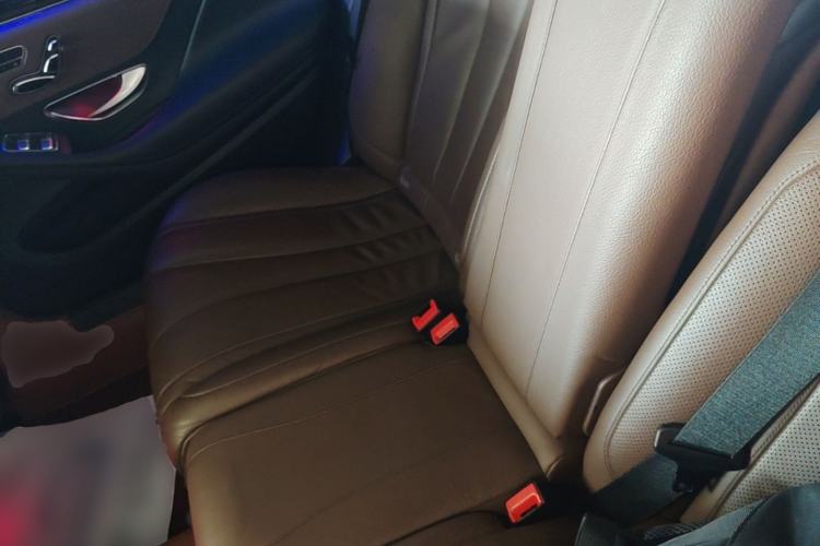 Used Mercedes-Benz S-Class 2018 S 320 L Left Rear Seat