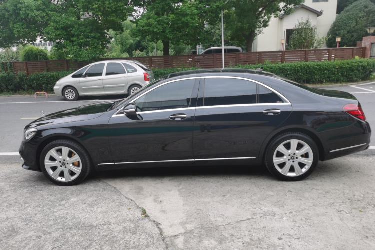 Used Mercedes-Benz S-Class 2018 S 450 L Left Side
