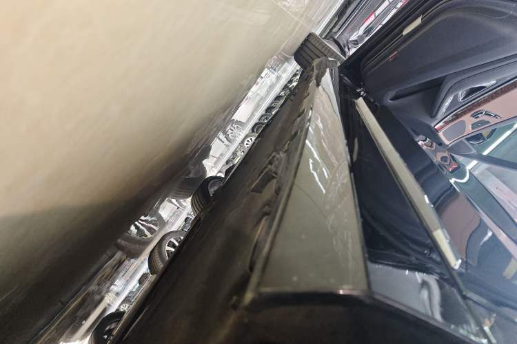 Used Mercedes-Benz S-Class 2018 S 320 L Left Side Sill