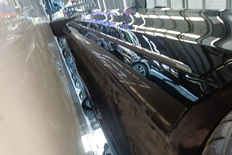 Used Mercedes-Benz S-Class 2018 S 320 L Left Side Sill