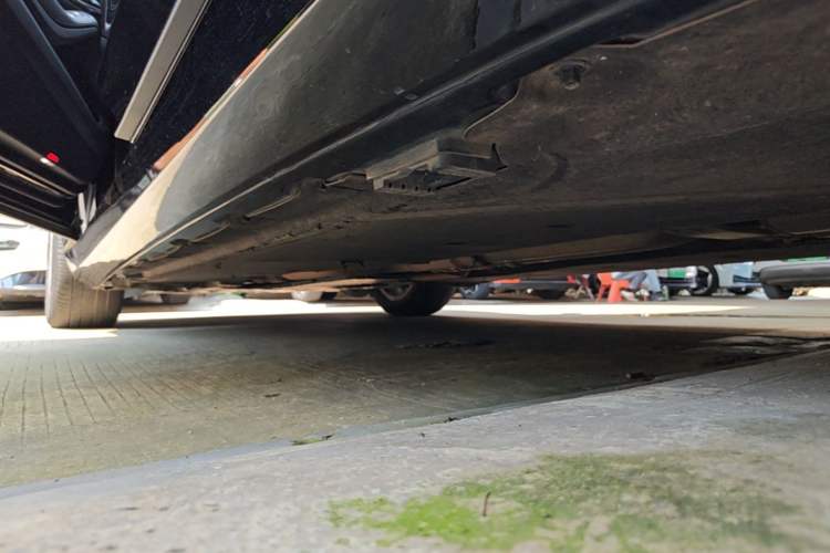 Used Mercedes-Benz S-Class 2018 S 320 L Left Side Sill