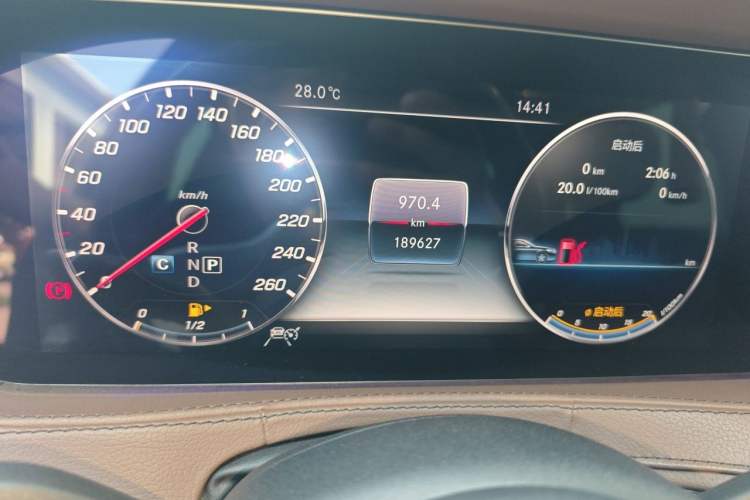 Used Mercedes-Benz S-Class 2018 S 450 L 4MATIC Excellence Special Edition Odometer Close Up