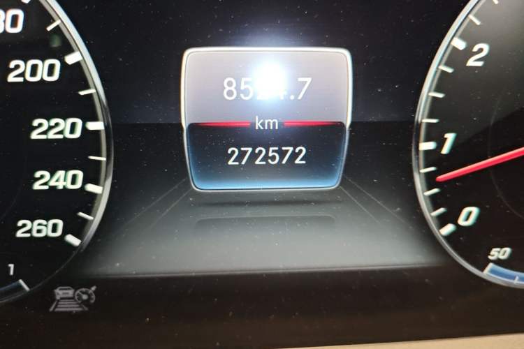 Used Mercedes-Benz S-Class 2018 S 450 L 4MATIC Excellence Special Edition Odometer Close Up