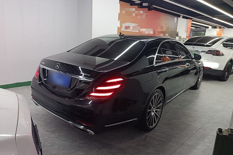 Used Mercedes-Benz S-Class 2018 S 320 L Rear Right 45 Deg
