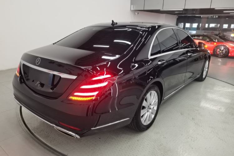 Used Mercedes-Benz S-Class 2018 S 320 L Rear Right 45 Deg