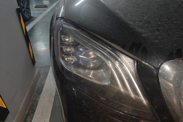 Used Mercedes-Benz S-Class 2018 S 350 L Right Front Headlight