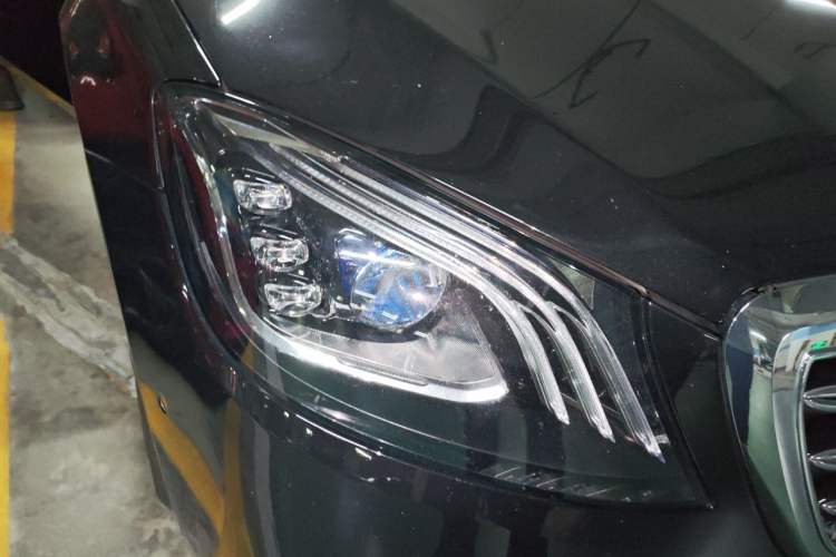 Used Mercedes-Benz S-Class 2018 S 450 L 4MATIC Excellence Special Edition Right Front Headlight