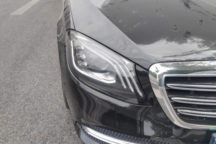 Used Mercedes-Benz S-Class 2018 S 320 L Right Front Headlight