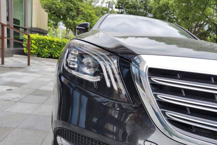 Used Mercedes-Benz S-Class 2018 S 350 L Right Front Headlight