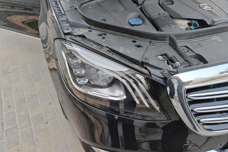 Used Mercedes-Benz S-Class 2018 S 320 L Right Front Headlight