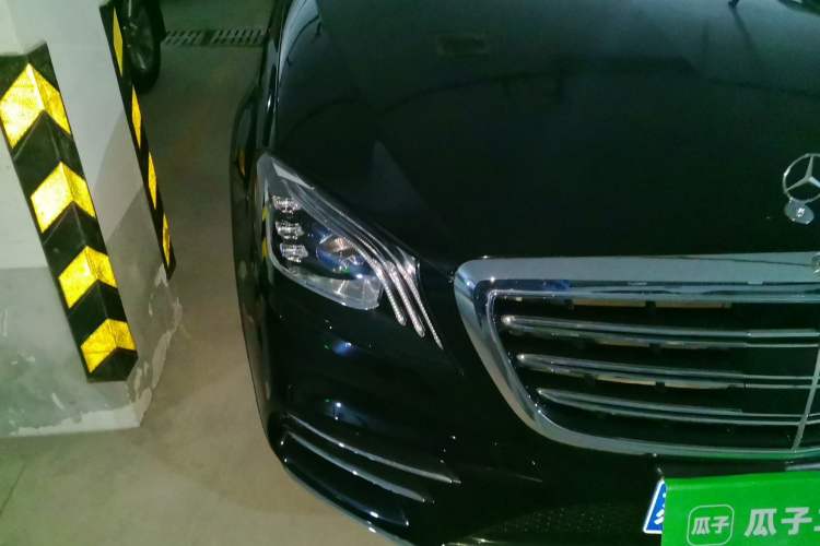 Used Mercedes-Benz S-Class 2018 S 350 L Right Front Headlight