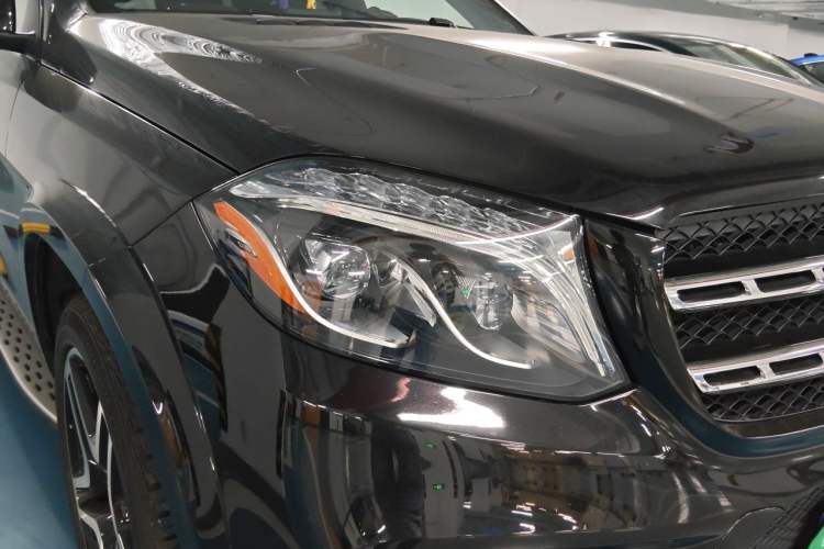 Used Mercedes-Benz S-Class  Right Front Headlight