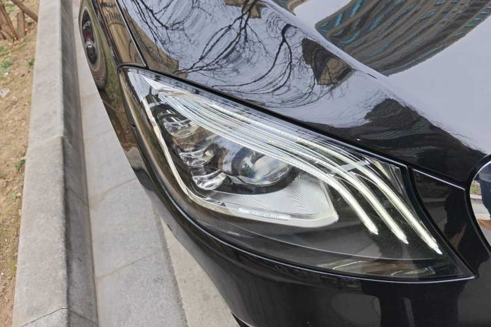 Used Mercedes-Benz S-Class 2018 S 350 L Right Front Headlight