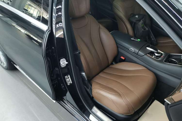 Used Mercedes-Benz S-Class 2018 S 320 L Right Front Seat