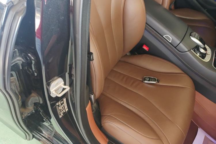 Used Mercedes-Benz S-Class 2018 S 320 L Right Front Seat