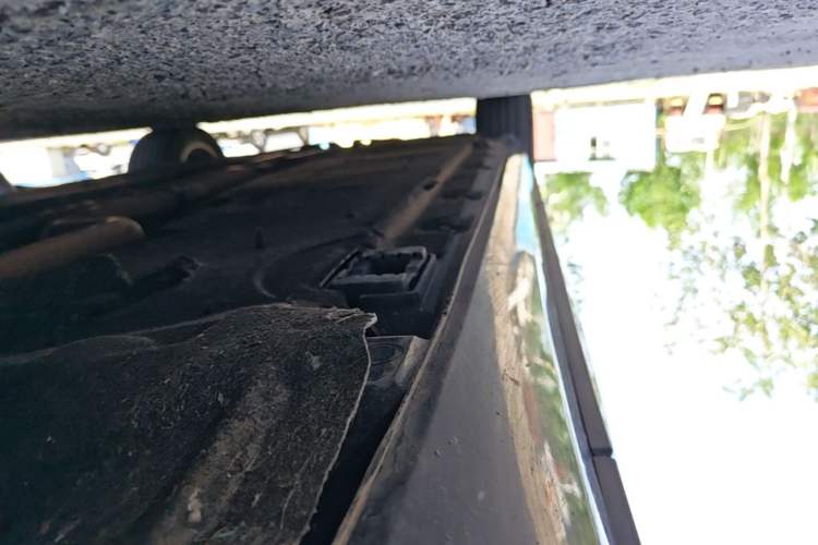 Used Mercedes-Benz S-Class 2018 S 320 L Right Side Sill