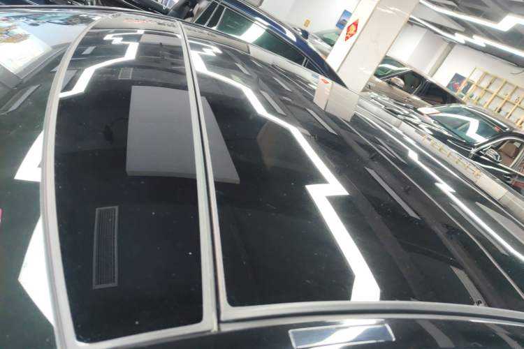 Used Mercedes-Benz S-Class 2018 S 320 L Roof