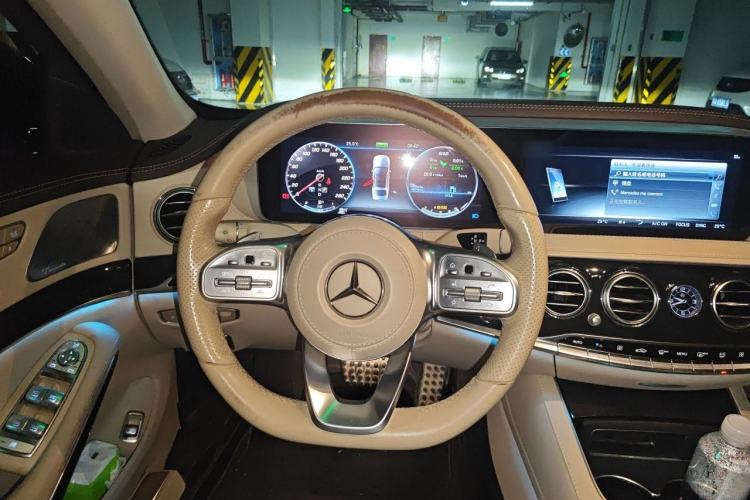 Used Mercedes-Benz S-Class 2018 S 500 L 4MATIC Steering Wheel
