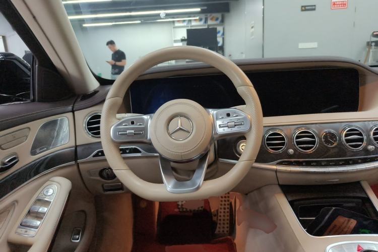 Used Mercedes-Benz S-Class 2018 S 450 L 4MATIC Steering Wheel
