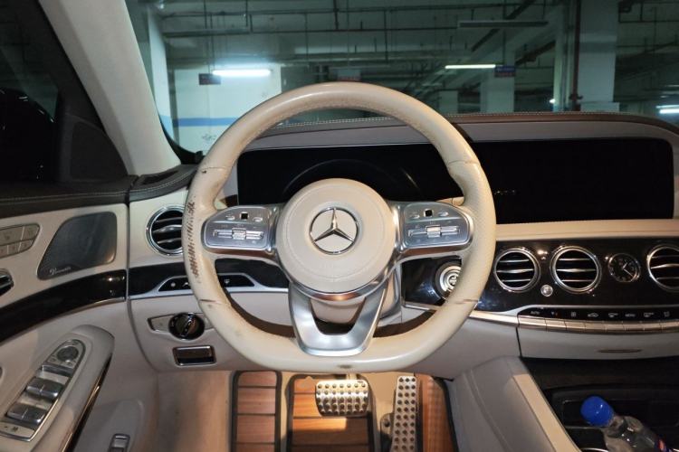 Used Mercedes-Benz S-Class 2018 S 450 L 4MATIC Excellence Special Edition Steering Wheel