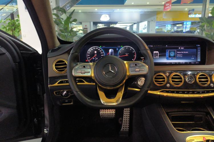 Used Mercedes-Benz S-Class 2018 S 450 L 4MATIC Steering Wheel
