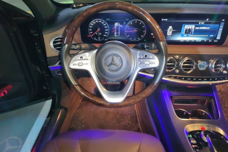 Used Mercedes-Benz S-Class 2018 S 450 L 4MATIC Excellence Special Edition Steering Wheel