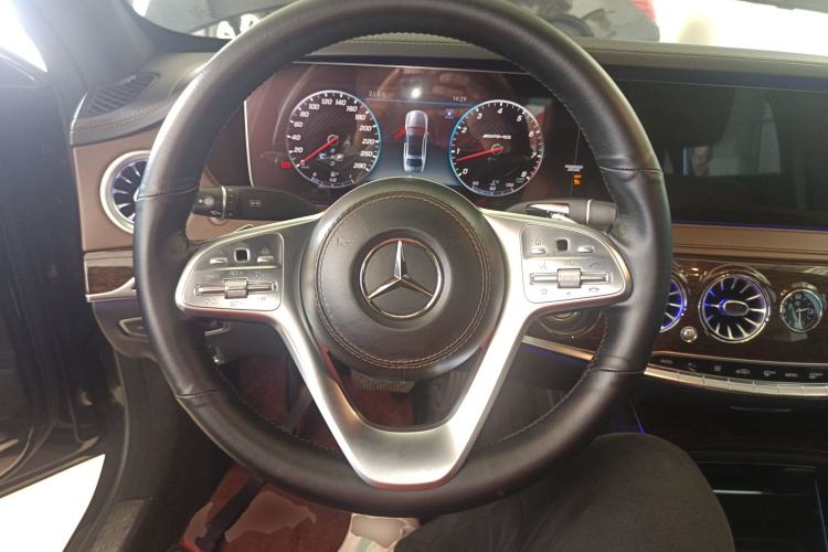 Used Mercedes-Benz S-Class 2018 S 320 L Steering Wheel