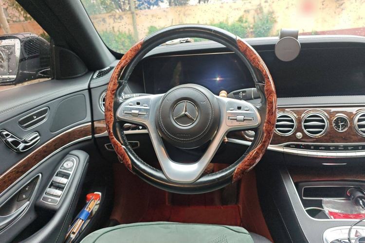 Used Mercedes-Benz S-Class 2018 S 320 L Steering Wheel