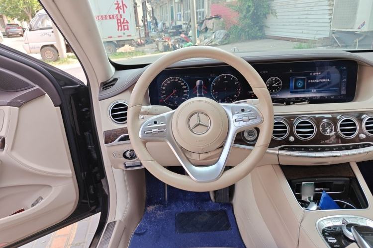 Used Mercedes-Benz S-Class 2018 S 320 L Steering Wheel