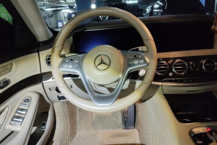 Used Mercedes-Benz S-Class 2018 S 320 L Steering Wheel