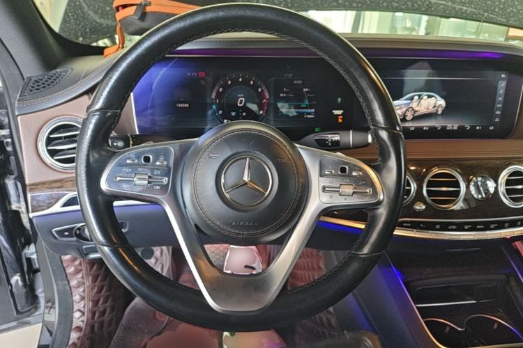 Used Mercedes-Benz S-Class 2018 S 320 L Steering Wheel