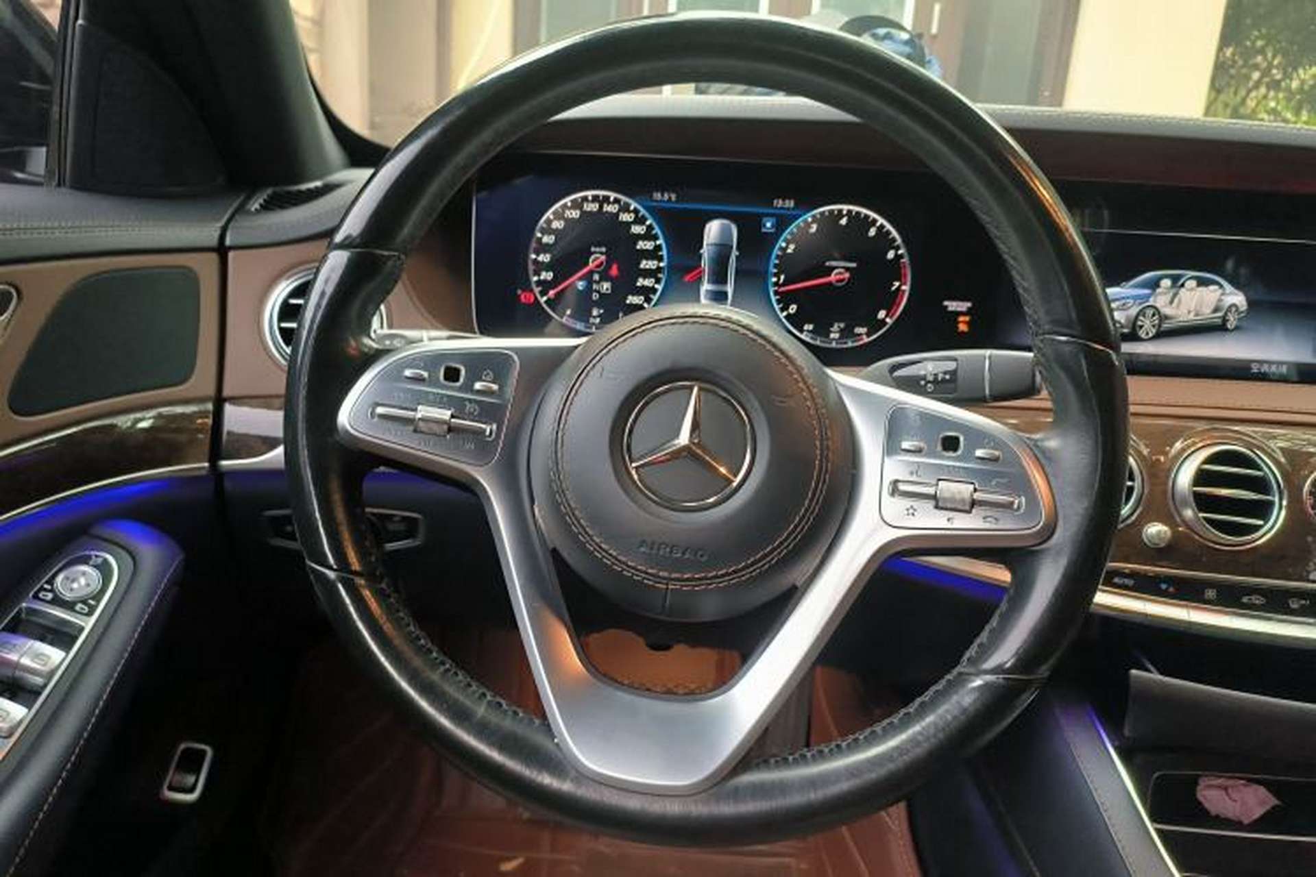 Used Mercedes-Benz S-Class 2018 S 320 L Steering Wheel