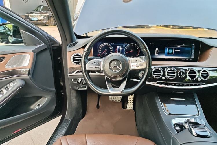 Used Mercedes-Benz S-Class 2018 S 450 L 4MATIC Excellence Special Edition Steering Wheel