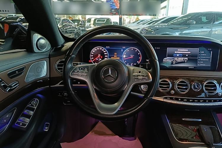 Used Mercedes-Benz S-Class 2018 S 320 L Steering Wheel