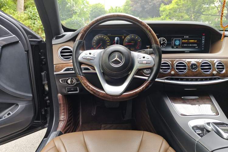 Used Mercedes-Benz S-Class 2018 S 350 L Steering Wheel