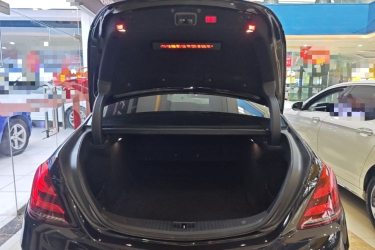 Used Mercedes-Benz S-Class 2018 S 450 L Trunk