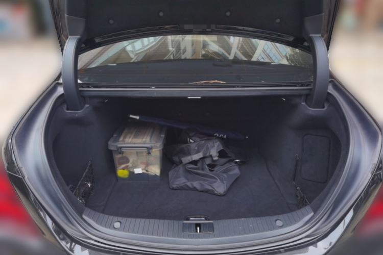 Used Mercedes-Benz S-Class 2018 S 450 L 4MATIC Trunk