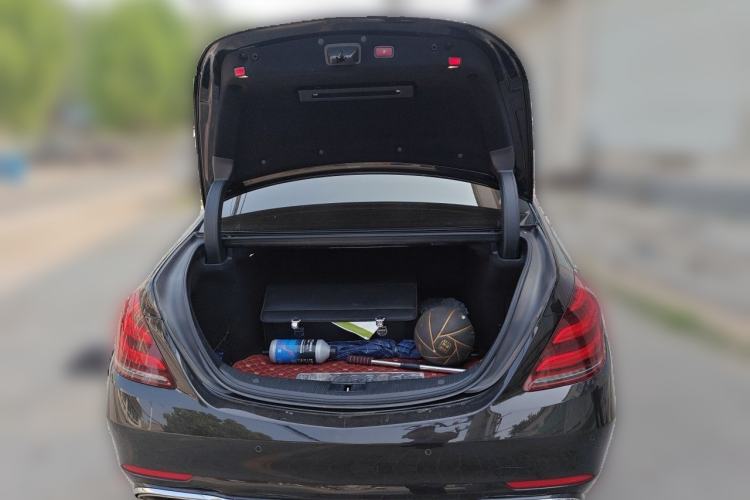 Used Mercedes-Benz S-Class 2018 S 320 L Trunk