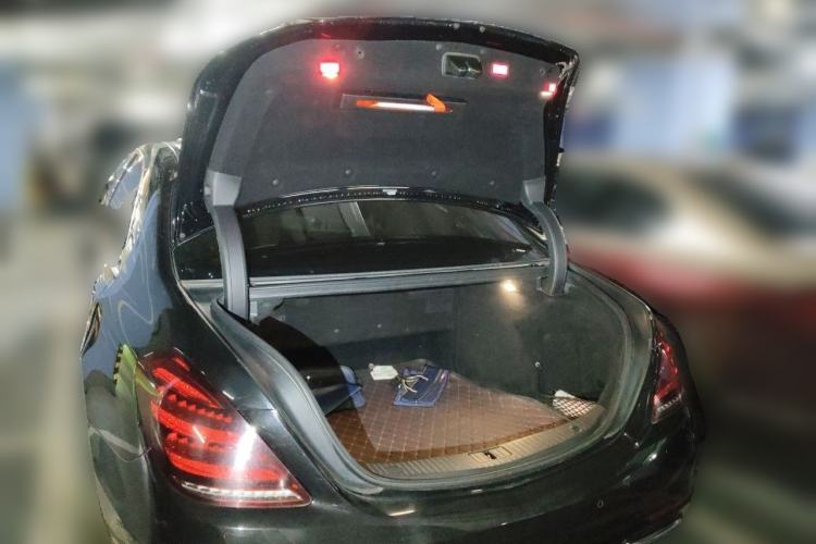 Used Mercedes-Benz S-Class 2018 S 320 L Trunk