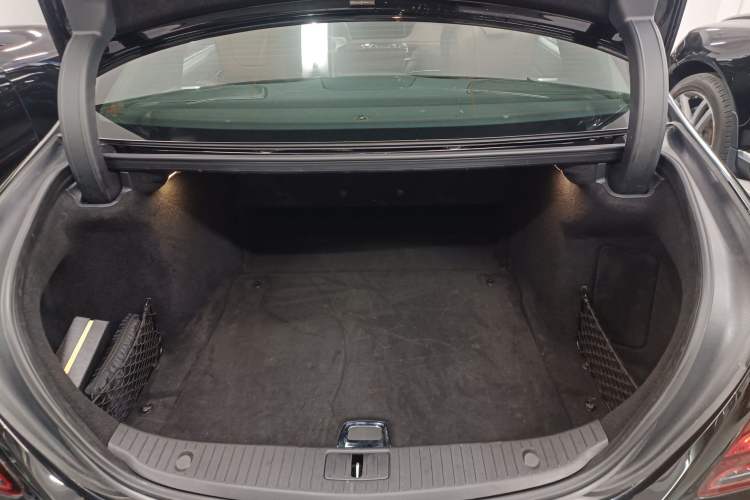 Used Mercedes-Benz S-Class 2018 S 450 L Trunk
