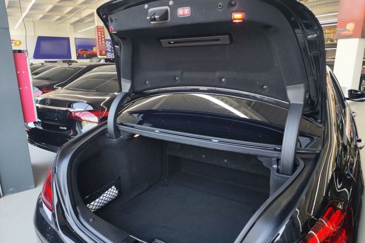 Used Mercedes-Benz S-Class 2018 S 450 L Trunk
