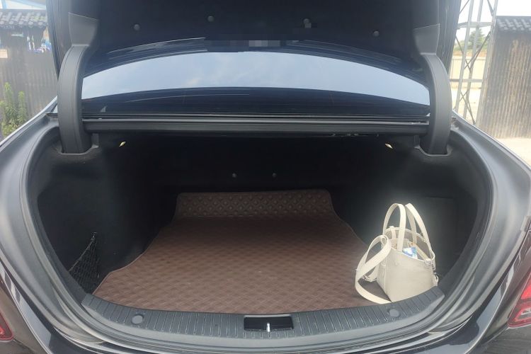 Used Mercedes-Benz S-Class 2018 S 320 L Trunk