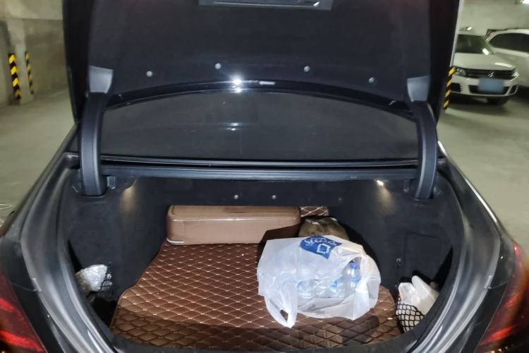 Used Mercedes-Benz S-Class 2018 S 320 L Trunk