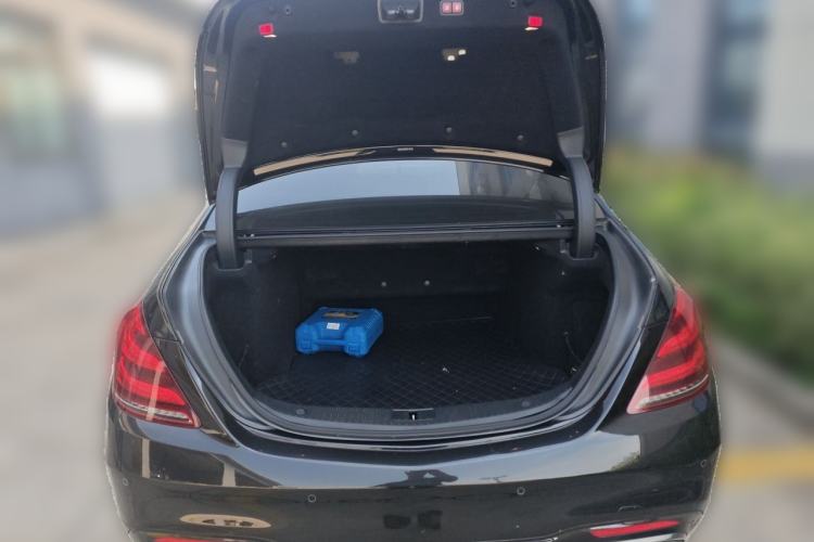 Used Mercedes-Benz S-Class 2018 S 450 L 4MATIC Excellence Special Edition Trunk