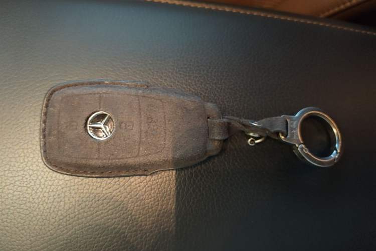 Used Mercedes-Benz S-Class 2018 S 320 L Vehicle Key