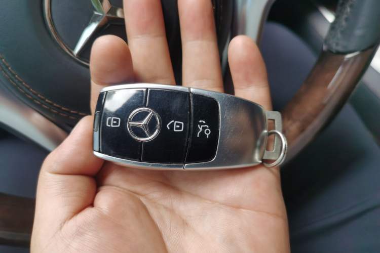 Used Mercedes-Benz S-Class 2018 S 350 L Vehicle Key